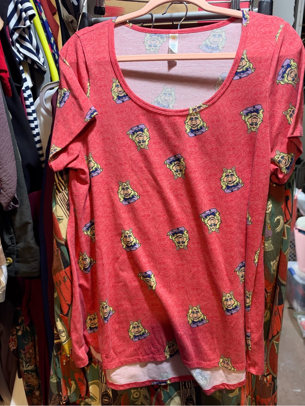 LuLaRoe Pink Short Sleeve Scoop Neck Top with Miss Piggy on it